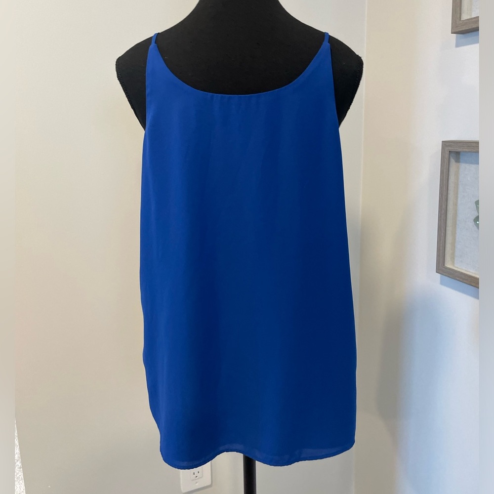 Reitmans Cobalt Blue Camisole with V-Neck EUC - Picture 4 of 9
